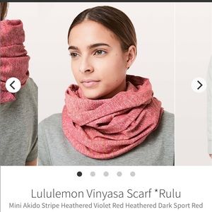 NWOT Lululemon vinyasa scarf